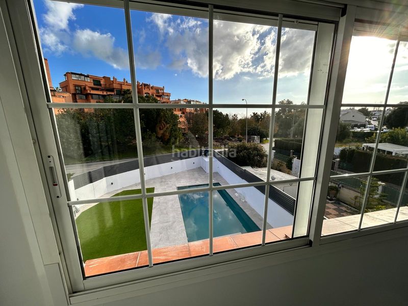 Foto 59ffc97b-2b54-42ca-8330-a4d16a1f2ff5. Xalet amb calefacció aparcament piscina a los jardines de Marbella - la ermita Marbella