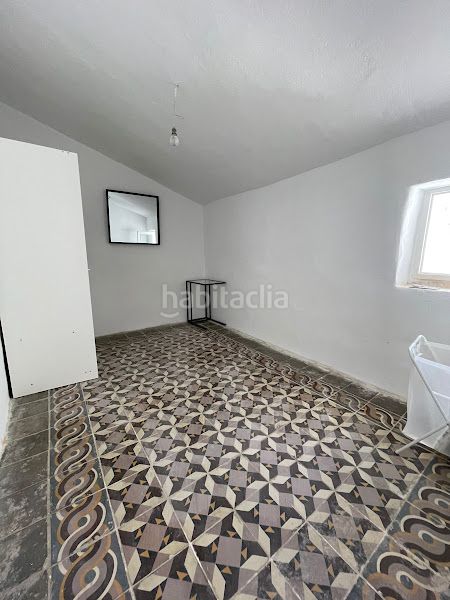 Foto 93d8a4db-58b1-49ad-b85b-7607fb71d5ec. Lloguer casa a Guaro