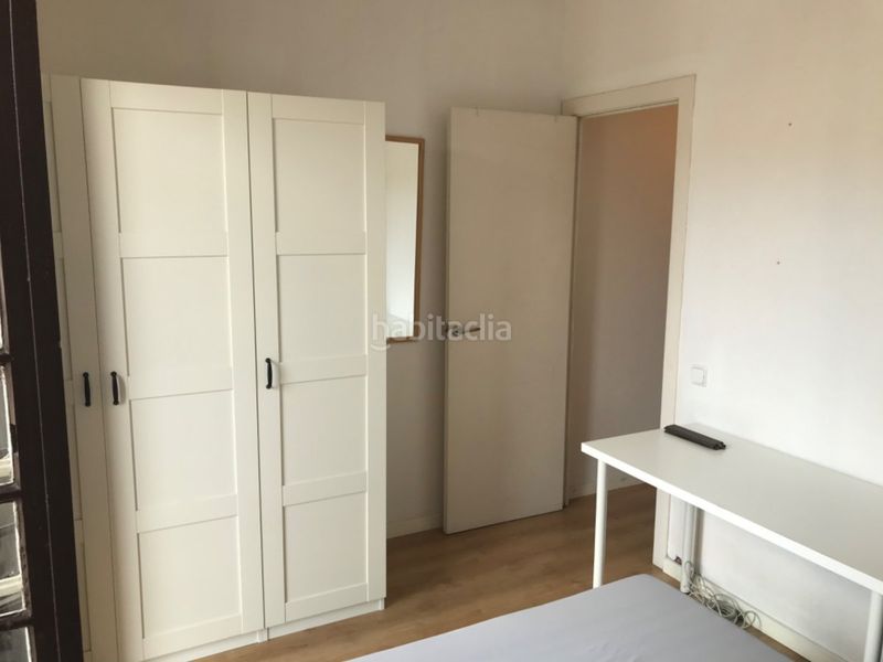 Foto 9ff95edd-4f91-4034-8846-95e7a8dbd007. Piso con balcón y terraza en La Nova Esquerra de l´Eixample Barcelona