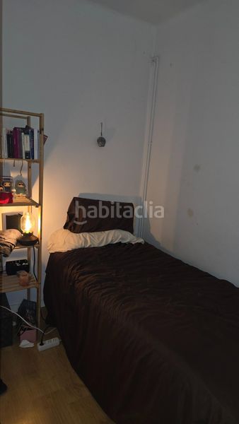 Foto bedd514f-9cef-463f-9863-cfa132b89778. Piso con balcón y terraza en La Nova Esquerra de l´Eixample Barcelona