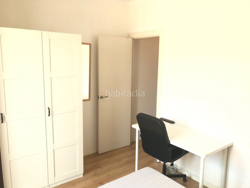 Foto d0459cbc-3148-4e43-a73f-bf7c9c101d0a. Piso con balcón y terraza en La Nova Esquerra de l´Eixample Barcelona