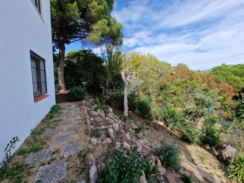 Foto 2ae63c5e-b016-47ce-a9b8-80f2beafb533. Casa amb aparcament a Montgoda Lloret de Mar