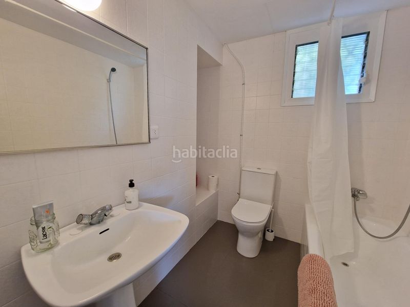 Foto c9e8e4fd-1503-4eb3-a4ba-fa2934c94ce3. Casa amb aparcament a Montgoda Lloret de Mar