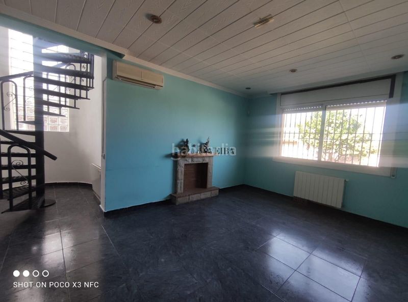 Foto d885a1e0-d7ec-4197-989b-1330c64aec32. Xalet a La Miranda Esplugues de Llobregat