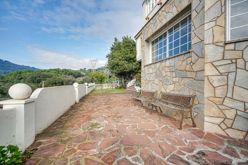 Foto 0e446c93-060a-4e76-8875-79dc610acdca. Casa amb calefacció aparcament piscina a Caldes de Montbui