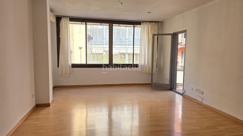 Foto b8db45b0-9ba3-4598-8724-d8af0bb307cf. Pis amb calefacció a Dreta de l´Eixample Barcelona