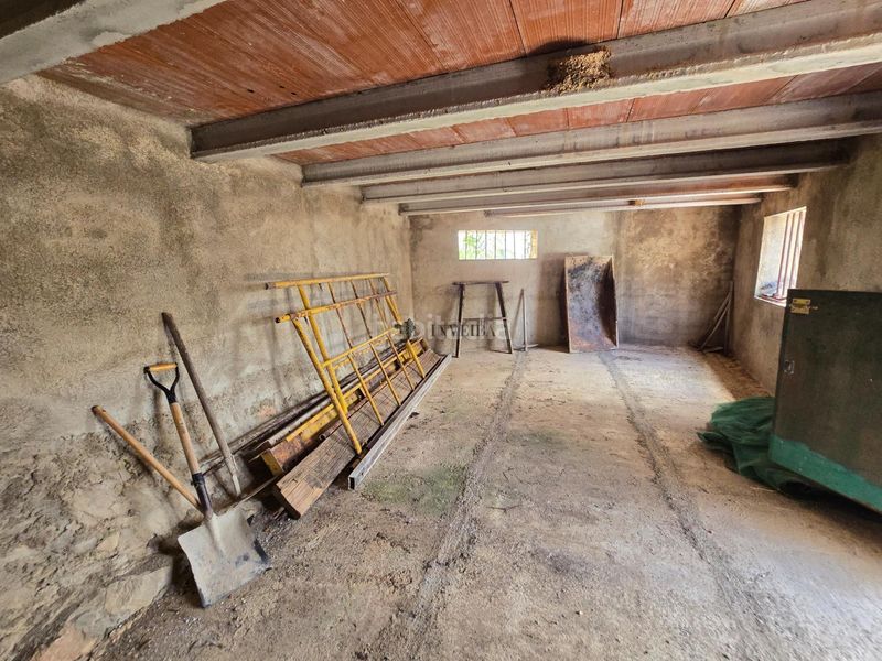 Foto a8832361-fc15-4d66-b73f-1ce84bdd8432. Casa amb aparcament a Castellví de la Marca