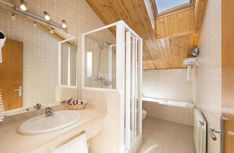 Foto 25a2dd57-69ff-46d5-8183-48d3b86c6e92. Àtic amb calefacció aparcament a Molina (La)