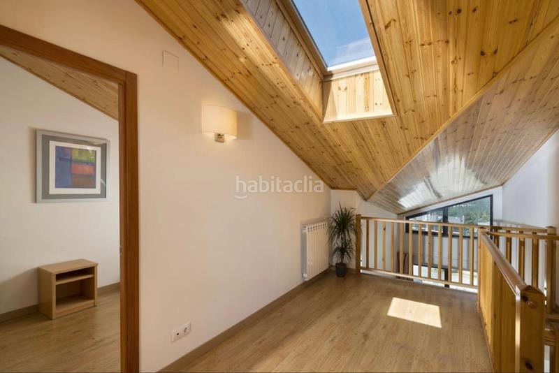 Foto 679c5ff0-f557-4b58-8755-3a28d823c66a. Àtic amb calefacció aparcament a Molina (La)