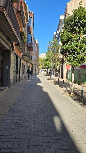 Foto 7ee3dd20-9d6b-4656-80a2-83b6eac73861. Alquiler oficina muy luminoso y amplio espacio en Mataró