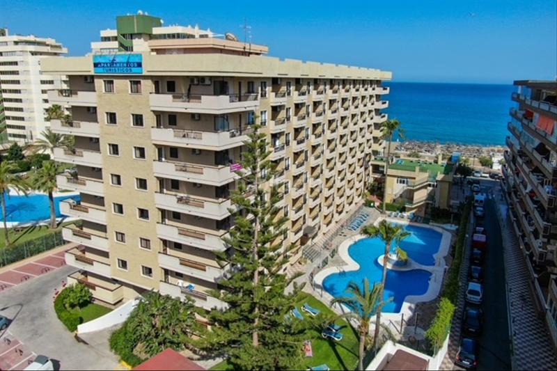 Foto 40bf84ed-5149-4011-85ff-73691a8bbcbc. Apartamento en paseo marítimo rey de españa 96 magnifico apartamento en primera linea de playa totalmente reformado en Fuengirola
