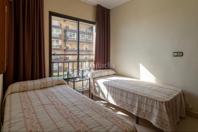 Foto 8b7a5bd0-9ca9-4d43-bbff-cd5db61bd8af. Apartamento en paseo marítimo rey de españa 96 magnifico apartamento en primera linea de playa totalmente reformado en Fuengirola