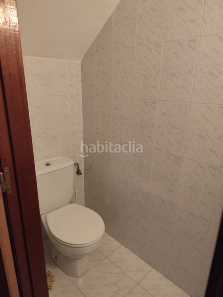 Foto a91fc152-6a89-46da-a500-0a44d7eeed19. Casa adossada amb aparcament a Centro Mérida