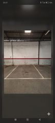 Aparcament cotxe  Calle de juan dávalos y altamirano. Se vende plaza de garaje muy centrica