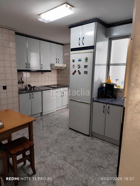 Foto c10ac0a4-795f-4679-9a6c-58ddd3bf7cd9. Flat with parking in Este Mérida