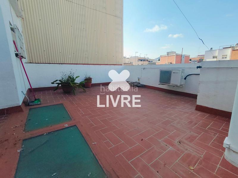 Foto c3d1d602-2417-4f89-98f2-a4ffac0e2a0c. Casa distrito Marianao en Marianao Sant Boi de Llobregat