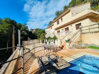 Location Maison jumelée  Olesa de bonesvalls. Casa de alquiler en vallirana