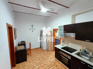 Etagenwohnung  Carrer pere pelegri. Piso 3 habitaciones y un baño en hospitalet de llobregat