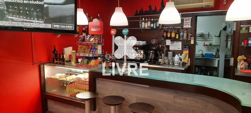 Foto 065fc451-572a-4d46-be35-780149273b2a. Transfer business premise in Centre Badalona