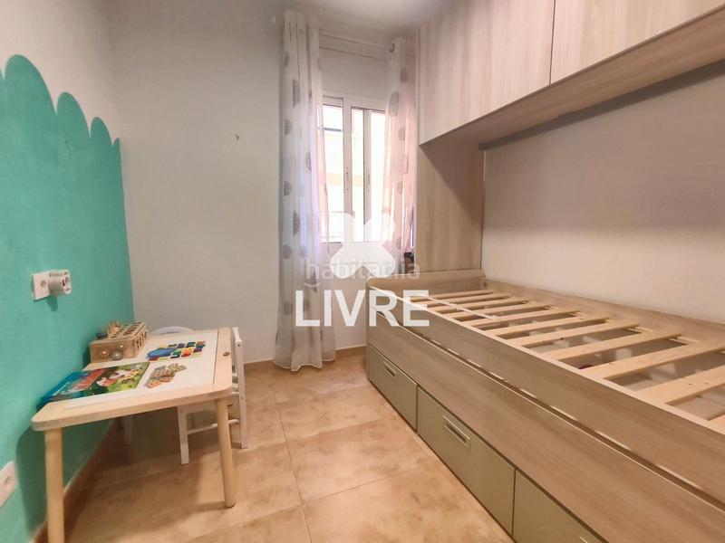 Foto aba79e56-d7db-48ac-82a3-7c3cc652bc10. Piso  reformado de 3 habitaciones, ascensor y balcón en Gavà