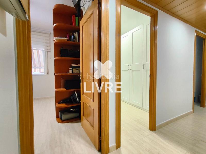 Foto 9180cda8-990c-453b-b616-627bc8d41bd4. Piso en lhospitalet de llobregat en Santa Eulàlia Hospitalet de Llobregat (L´)