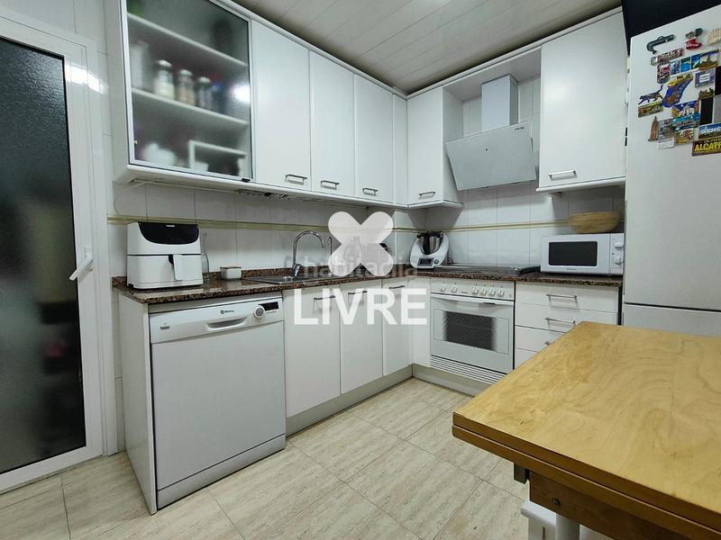 Foto ab8baeda-d123-4745-a376-cfc85cbb58e6. Piso en lhospitalet de llobregat en Santa Eulàlia Hospitalet de Llobregat (L´)