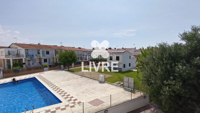 Foto 3157bfb8-5455-4d87-a98b-c8fa3b6861ed. Casa adossada amb calefacció piscina a Coma-ruga platja Coma-ruga