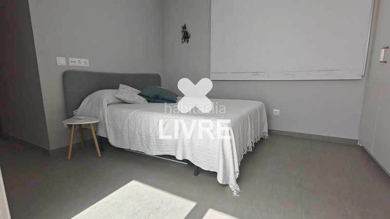 Foto 33a414de-1ac4-4b3d-ba96-324b87eb27de. Casa amb calefacció piscina a costa Cunit - els jardins - els rosers Cunit