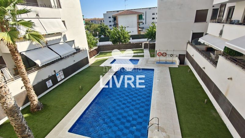 Foto 422996c3-f1cf-4769-9187-52c86d6e0bea. Pis amb calefacció aparcament piscina a Bonavista Vendrell (El)