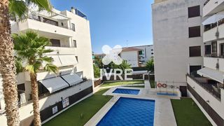 Appartamento  Mas de rubios. Piso amplio y luminoso con gran terraza, piscina y cerca del mar