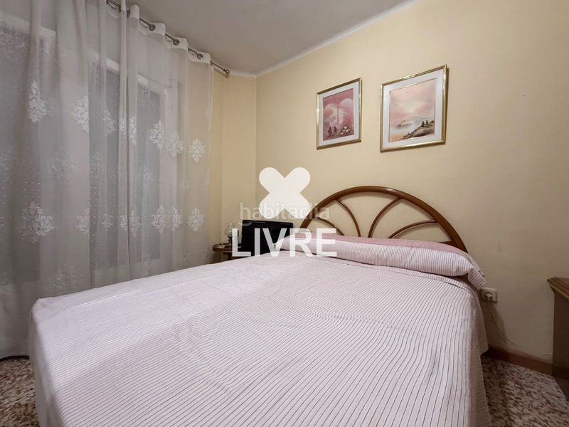 Foto 0feaeadf-aed9-4c05-9952-c5b37f7a91dc. Pis a Finestrelles Esplugues de Llobregat