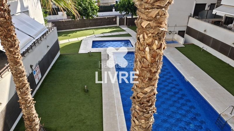 Foto b0fdb410-7816-4fe1-b8f6-b42342f1b7a7. Pis amb calefacció aparcament piscina a Bonavista Vendrell (El)