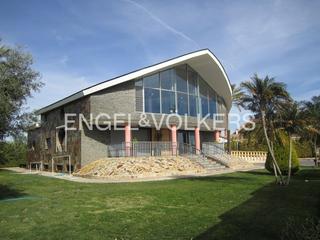 Masia a Montesinos (Los). Villa junto al parque natural en montesinos