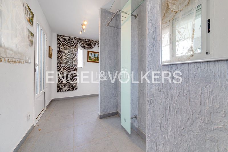 Foto 38ab06be-292a-4549-94bc-df027401620b. Casa impresionante villa en estilo moderno en San Fulgencio