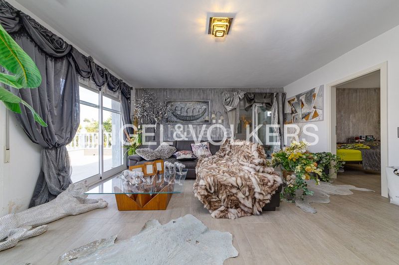 Foto 536b2eae-4d48-416c-8d0b-fd13d3ffc2f5. Casa impresionante villa en estilo moderno en San Fulgencio