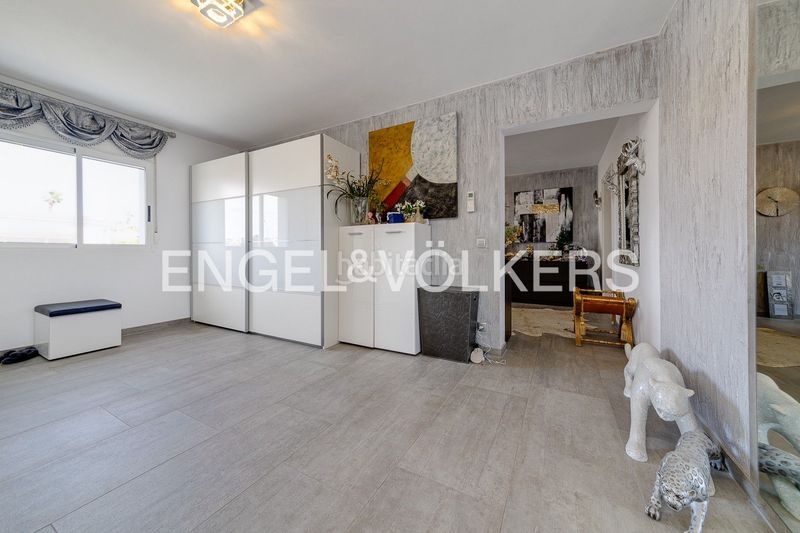 Foto c88753f5-57e2-42d3-9c2b-5239d073fded. Casa impresionante villa en estilo moderno en San Fulgencio