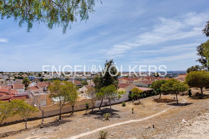 Foto dc60dfe3-bdb9-4e6e-b51c-31e7beb4b398. Casa impresionante villa en estilo moderno en San Fulgencio