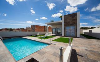 Mas à Los Almendros. Chalets de obra nueva en villamartin