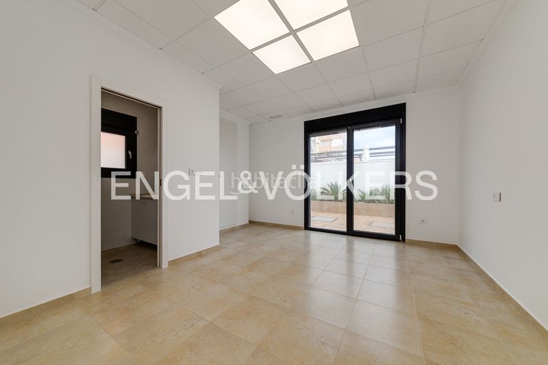 Foto 37844c52-f32d-4b90-898c-73ee3bc44c44. Casa amb calefacció aparcament piscina a Miramar - Torre del Moro Torrevieja