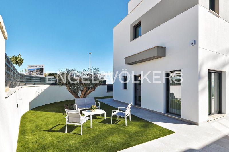 Foto 742d3acd-4248-4967-99d5-a6a83d063303. Casa amb calefacció aparcament piscina a San Miguel de Salinas