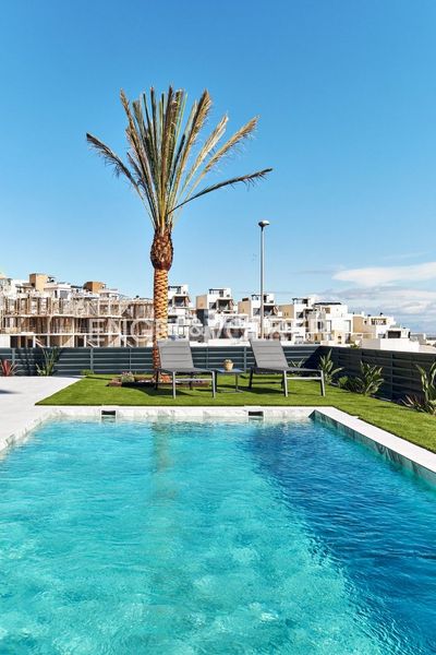Foto 8e827fdb-aef8-4bbc-a712-16149a201e43. Casa amb calefacció aparcament piscina a San Miguel de Salinas
