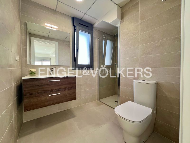 Foto 14eaa82c-775b-4673-aa6c-9070bd5b28c9. Casa amb calefacció aparcament piscina a Villamartín-Las Filipinas Orihuela