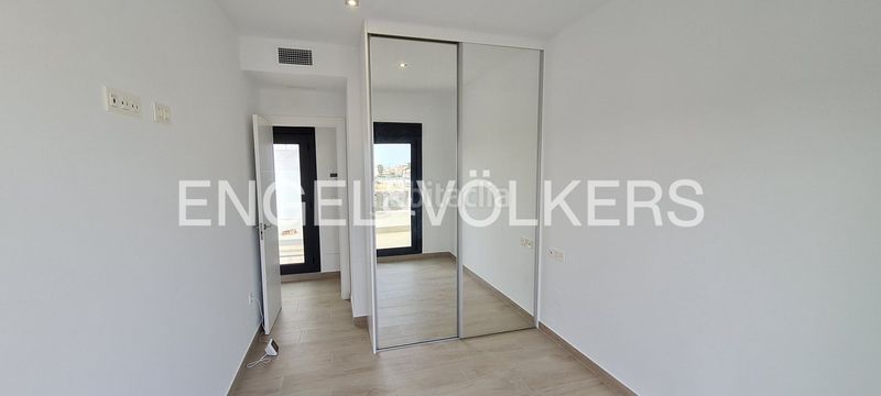 Foto a411e8ed-60c9-4709-87d6-8b06a2ff6cc5. Casa amb calefacció aparcament piscina a Villamartín-Las Filipinas Orihuela