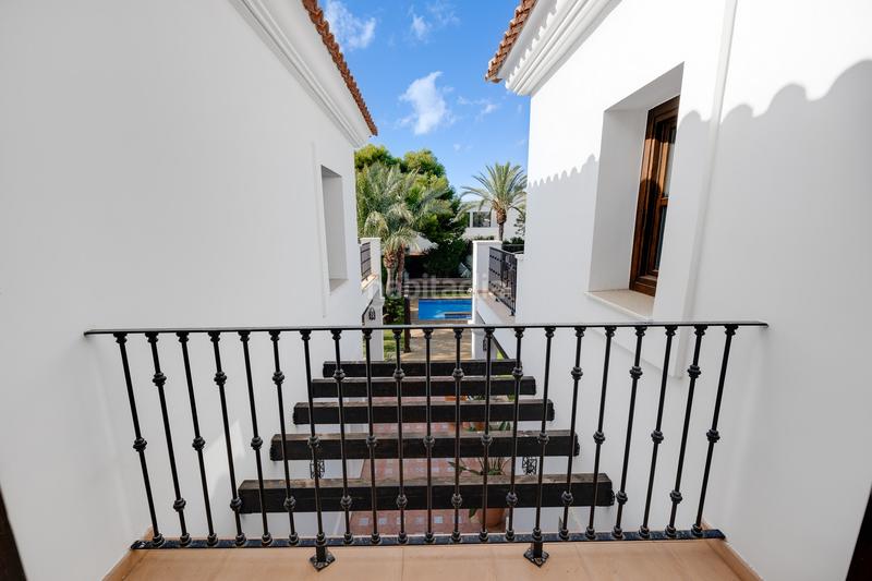 Foto b3ce8a84-c041-4f3e-9c2e-2cbc2905c385. Masia amb calefacció aparcament piscina a Cabo Roig Orihuela