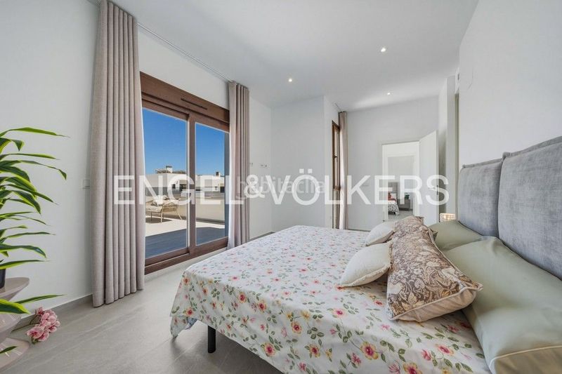 Foto 4ee63675-8b8c-4f2e-a09d-853725c08d03. Casa amb calefacció aparcament piscina a Desamparados - Hurchillo - Torremendo Orihuela
