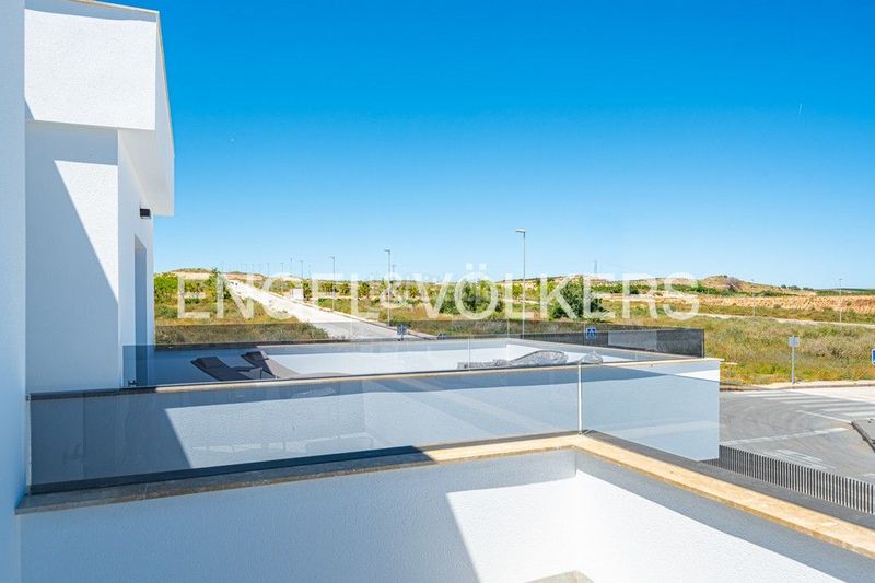 Foto d4f2b005-4241-4b08-b8c1-f71f593facfb. Casa amb calefacció aparcament piscina a Desamparados - Hurchillo - Torremendo Orihuela