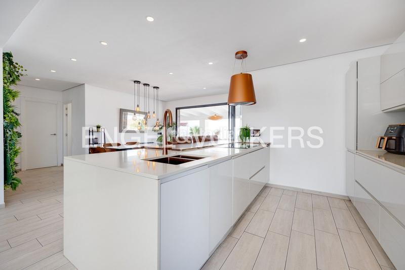 Foto 9ba5525b-96be-4d65-b76c-8d46bb1aa648. Bauernhof mit heizung parking pool in Los Balcones-Los Altos Torrevieja