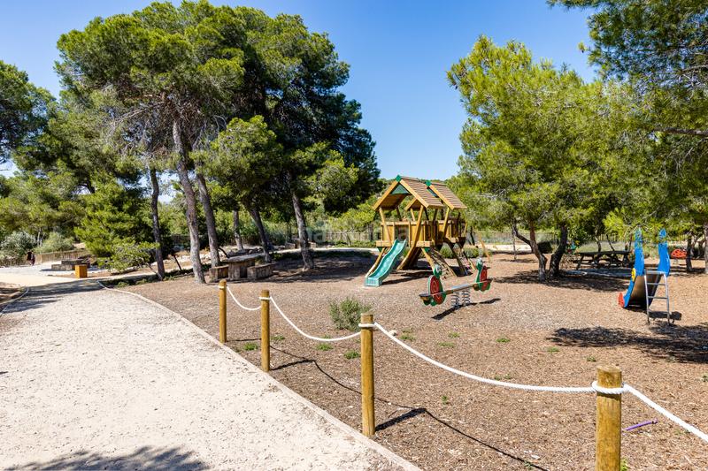 Foto a88dcb22-76a1-436a-bd93-d141947bb4c3. Apartamento planta baja con jardín privado y piscina comunitaria en la fiesta quesada en Rojales