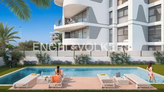 Apartament a Puerto Deportivo. Amplio apartamento moderno junto al río en guardamar