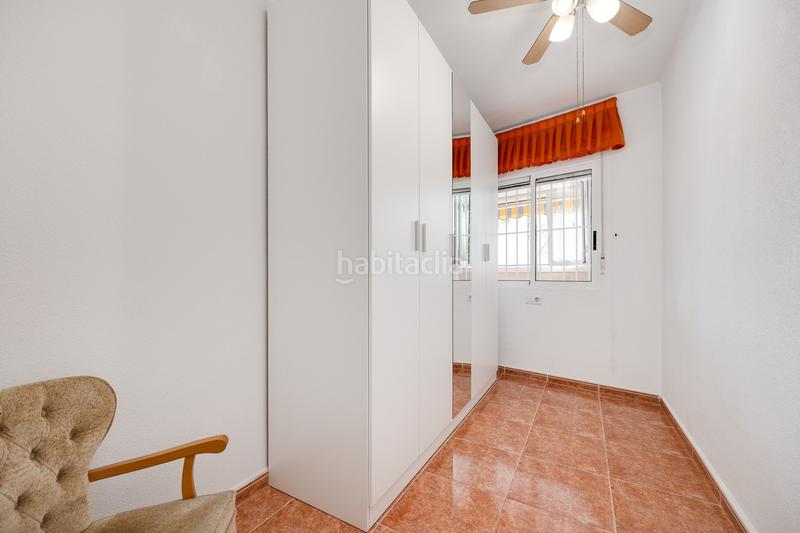 Foto fcc813b5-323d-4a0d-af8c-03f96219dbe7. Àtic amb calefacció aparcament a Zona Playa de los Locos Torrevieja